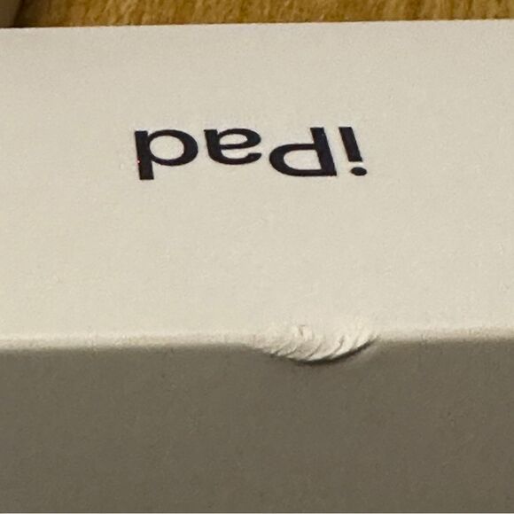 Ipad 9th Generation Apple Silver Tablet EMPTY BOX only for Storage - Picture 3 of 7